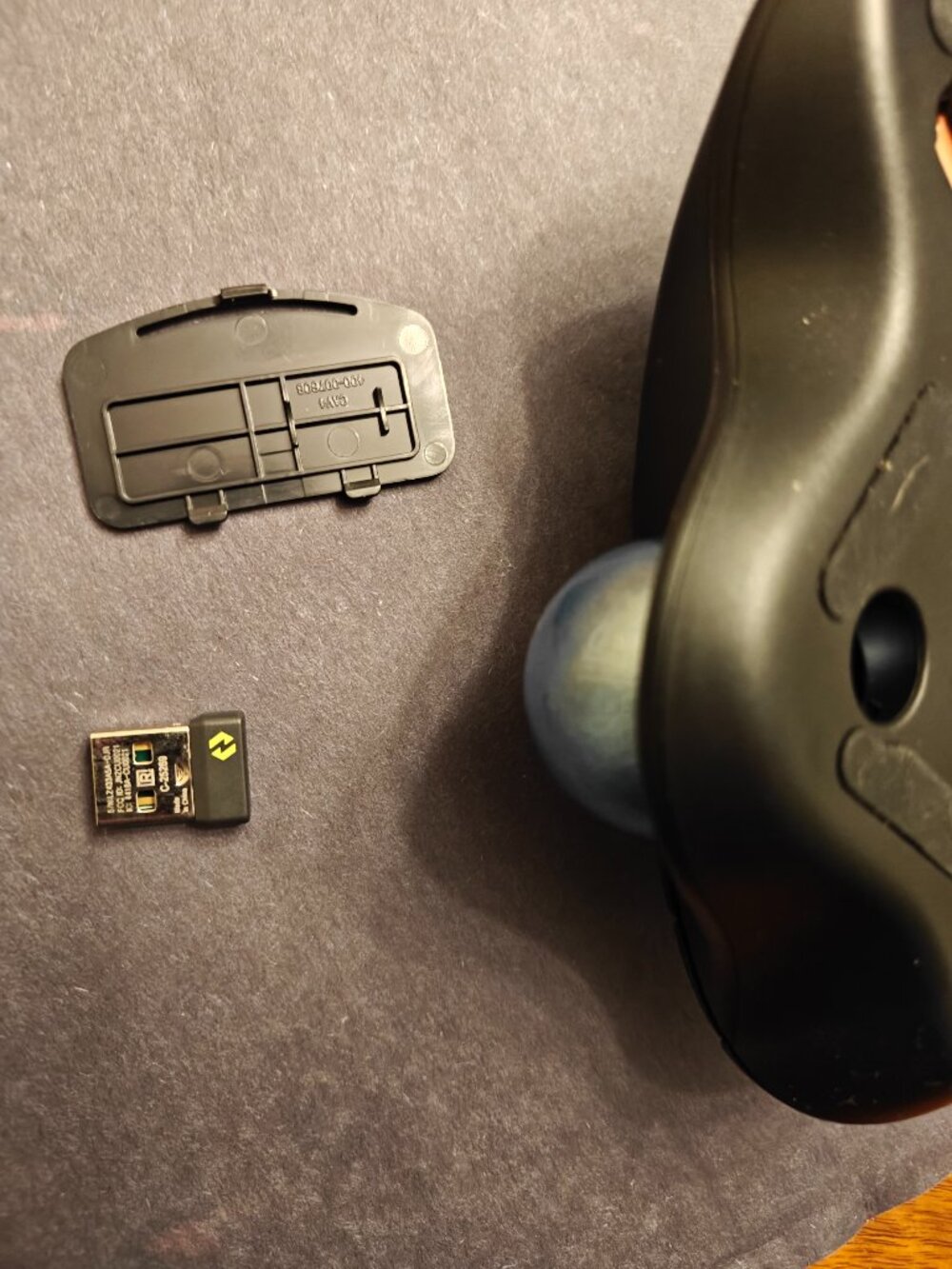 Logitech Trackball Mouse 🖲️ - Picture 4 of 4